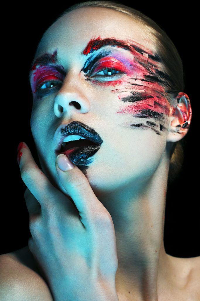 editoral magazine beauty, fashion conceptual face painting high fashion make up and hair los